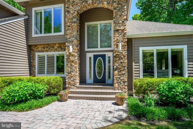 14 FAIRWAY IS, Grasonville, MD 21638