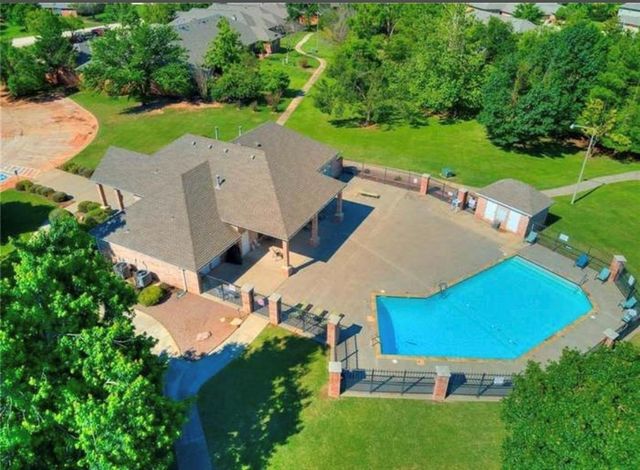 520 W Greenlea Chase, Oklahoma City, OK 73170