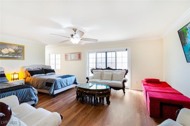 7682 Calm Passage Court, Las Vegas, NV 89139