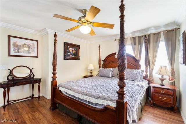 7682 Calm Passage Court, Las Vegas, NV 89139