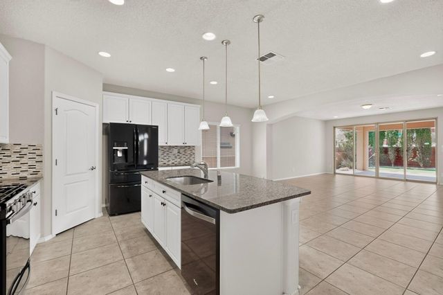 629 Palo Alto Drive NE, Rio Rancho, NM 87124