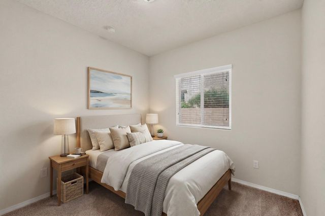 629 Palo Alto Drive NE, Rio Rancho, NM 87124