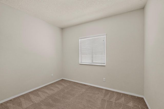 629 Palo Alto Drive NE, Rio Rancho, NM 87124