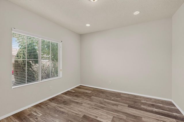 629 Palo Alto Drive NE, Rio Rancho, NM 87124