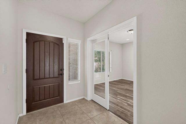 629 Palo Alto Drive NE, Rio Rancho, NM 87124