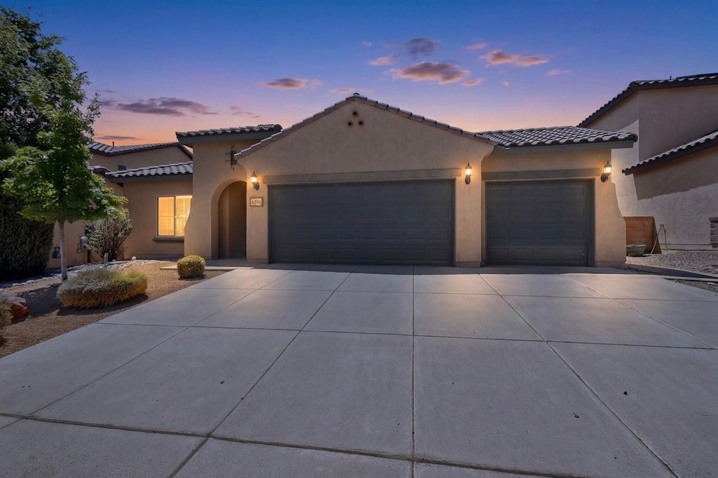 629 Palo Alto Drive NE, Rio Rancho, NM 87124