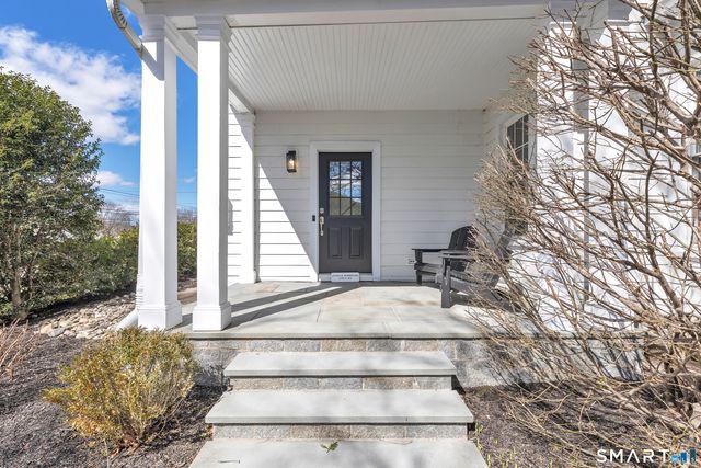 5940 Main Street, Trumbull, CT 06611