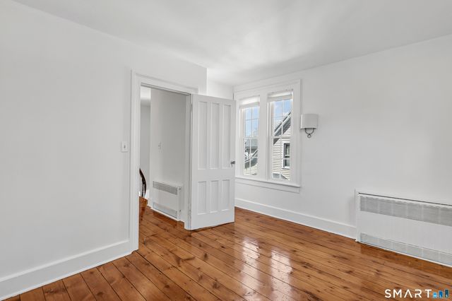 5940 Main Street, Trumbull, CT 06611