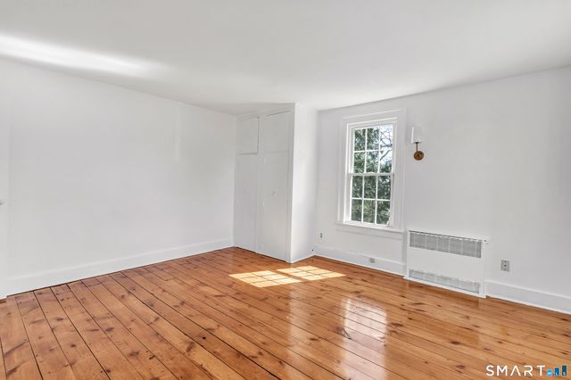 5940 Main Street, Trumbull, CT 06611