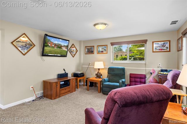 24100 Alpine Street, Clinton Charter Township, MI 48036