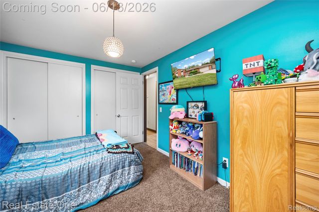 24100 Alpine Street, Clinton Charter Township, MI 48036