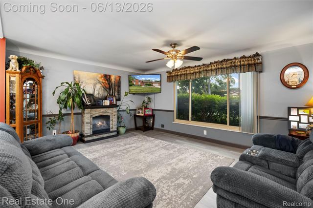 24100 Alpine Street, Clinton Charter Township, MI 48036