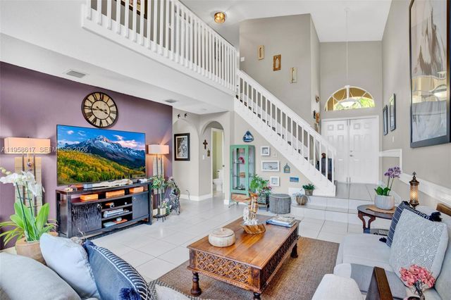 5337 NW 113th Pl, Doral, FL 33178