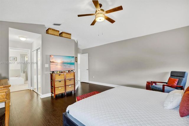 5337 NW 113th Pl, Doral, FL 33178