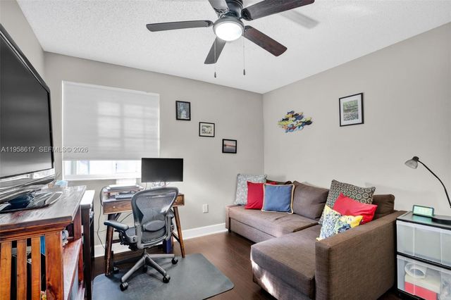 5337 NW 113th Pl, Doral, FL 33178