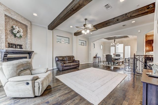 2308 Couch Street, Houston, TX 77008