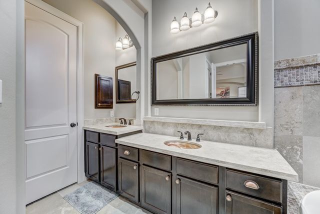 2308 Couch Street, Houston, TX 77008