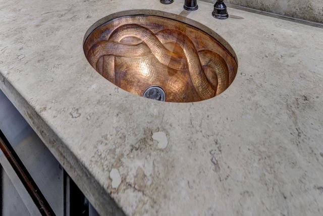 2308 Couch Street, Houston, TX 77008