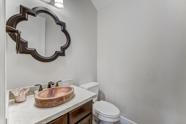 2308 Couch Street, Houston, TX 77008