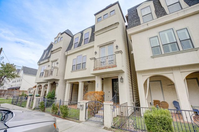 2308 Couch Street, Houston, TX 77008