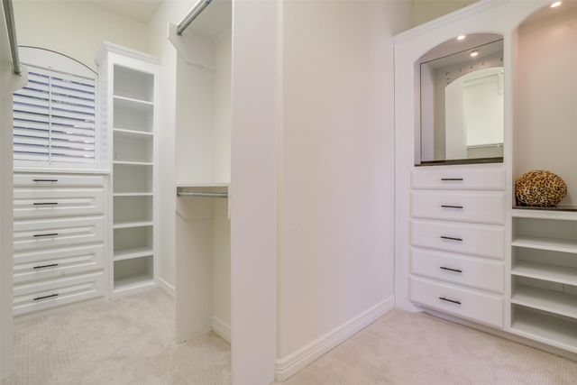 4224 Oak Park Court, Fort Worth, TX 76109