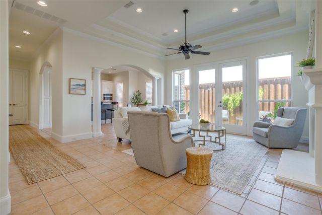 4224 Oak Park Court, Fort Worth, TX 76109