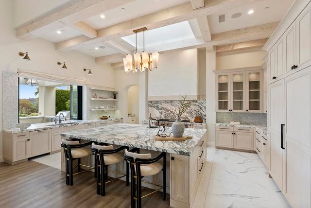 16640 El Camino Real, Rancho Santa Fe, CA 92067