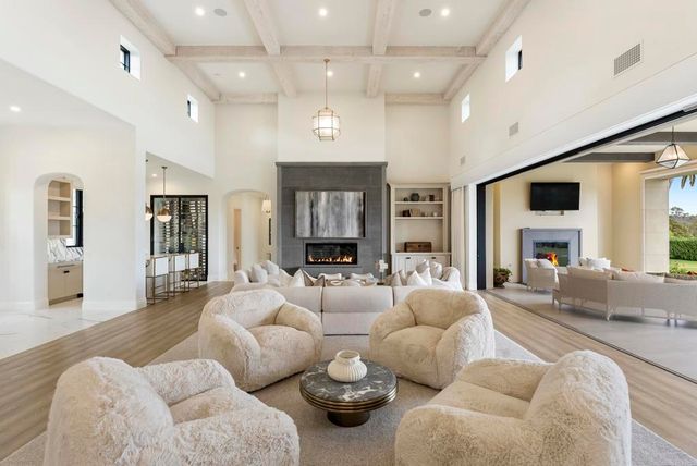 16640 El Camino Real, Rancho Santa Fe, CA 92067