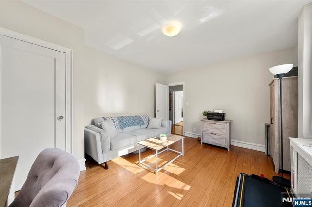 100 Palisade Avenue B31, Englewood, NJ 07631