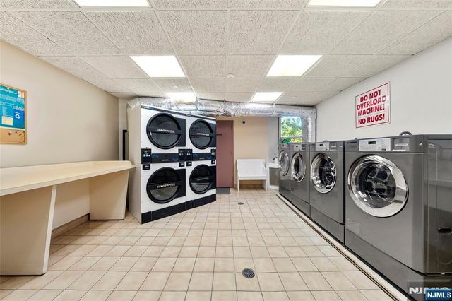 100 Palisade Avenue B31, Englewood, NJ 07631