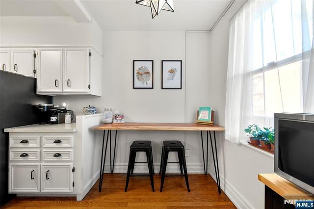 100 Palisade Avenue B31, Englewood, NJ 07631