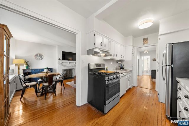 100 Palisade Avenue B31, Englewood, NJ 07631