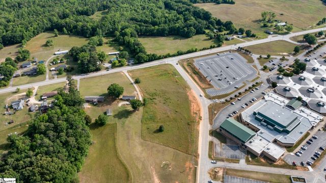 00 Highway 76 West, Laurens, SC 29360
