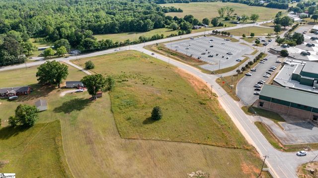 00 Highway 76 West, Laurens, SC 29360