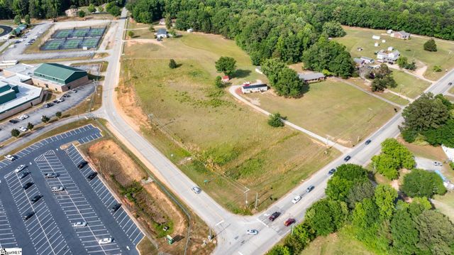 00 Highway 76 West, Laurens, SC 29360