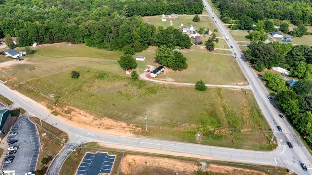00 Highway 76 West, Laurens, SC 29360
