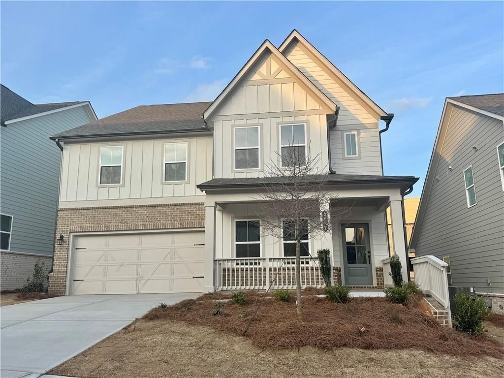 5537 Coalie Trace, Flowery Branch, GA 30542
