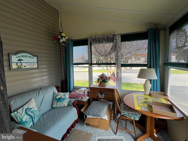 8581 N LONGBOAT WAY, Berlin, MD 21811