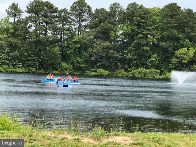 8581 N LONGBOAT WAY, Berlin, MD 21811