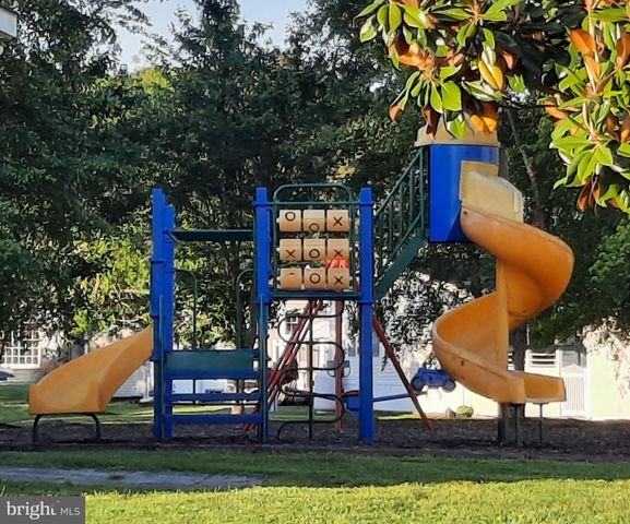 8581 N LONGBOAT WAY, Berlin, MD 21811