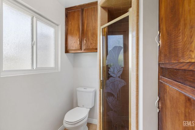 5301 Blake Court, Bakersfield, CA 93309