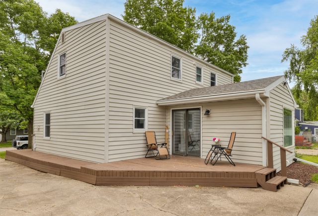 2518 62nd Street, Des Moines, IA 50322