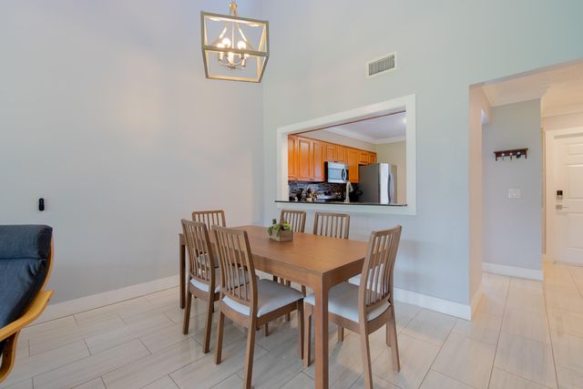 12858 Spinnaker Lane, Wellington, FL 33414