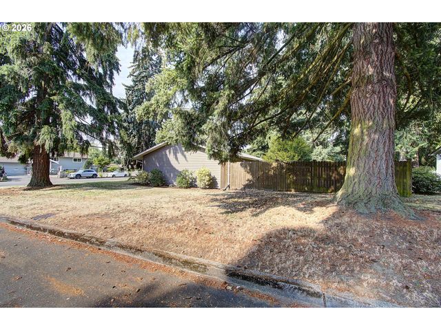 6818 WICHITA Dr, Vancouver, WA 98664