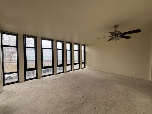 6700 S South Shore Drive 2G, Chicago, IL 60649