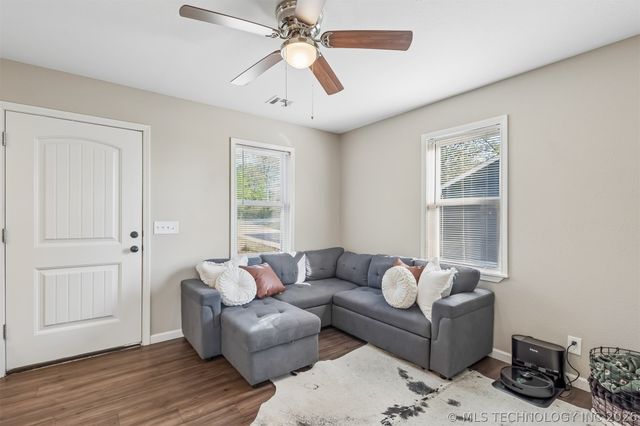 3 N Lakeview Street, Kiefer, OK 74041