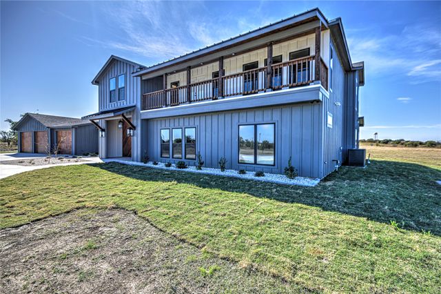 8186 S Lone Star Parkway, Moody, TX 76557
