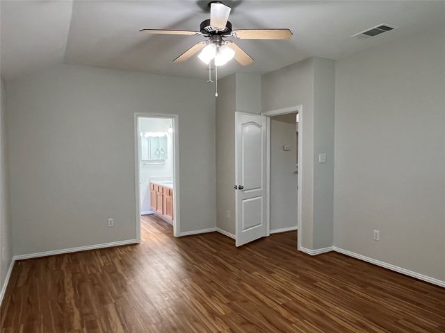 4413 Grassy Glen Drive, Fort Worth, TX 76244