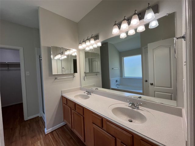 4413 Grassy Glen Drive, Fort Worth, TX 76244
