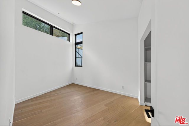 8366 Hillcroft Drive, West Hills (los Angeles), CA 91304